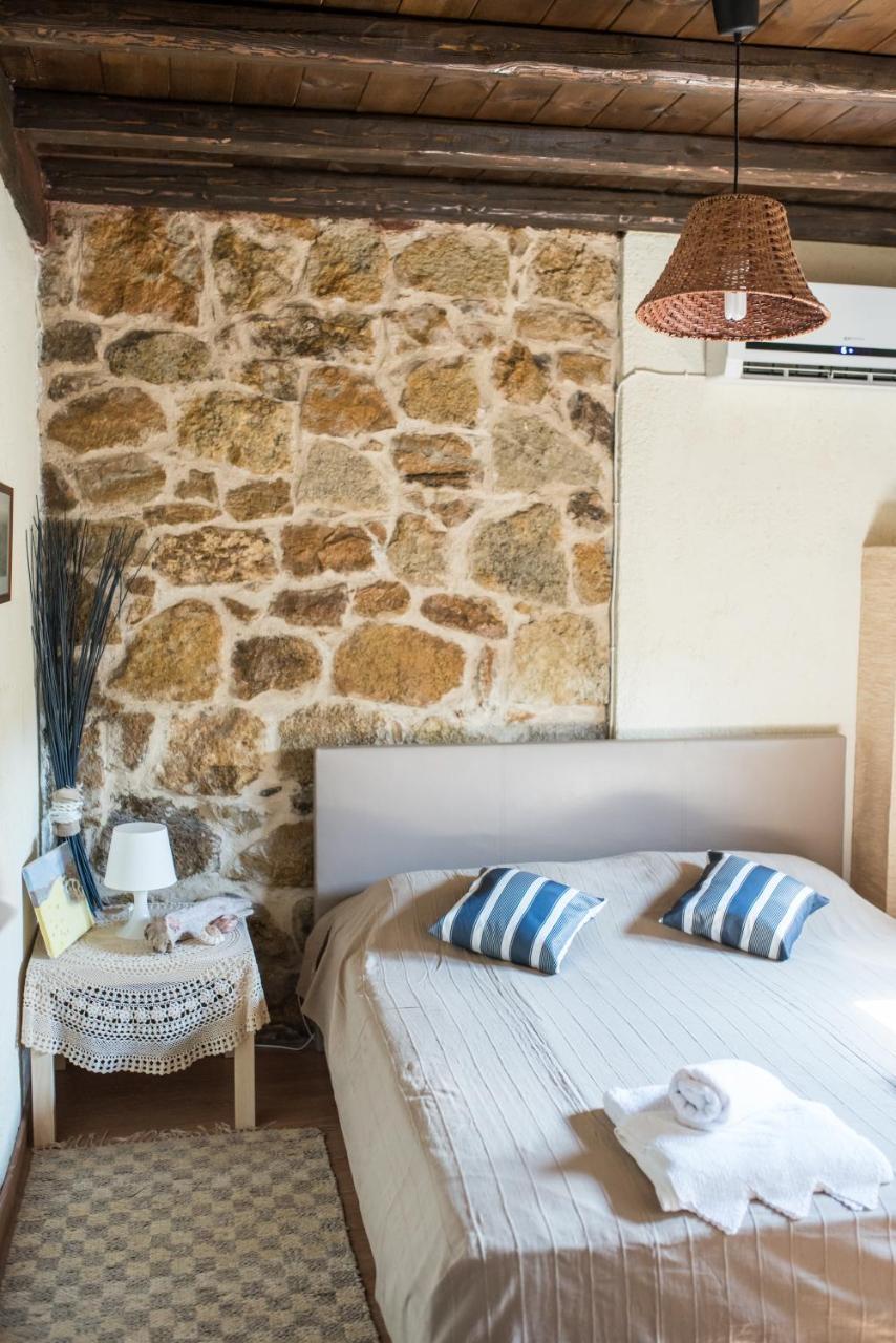 Stone Villas Νέα Ρόδα Εξωτερικό φωτογραφία